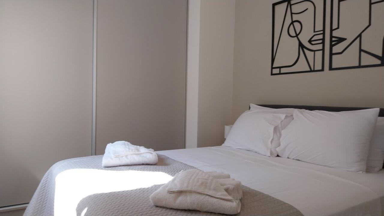 Uni Island - City Heart Suites Heraklion Zewnętrze zdjęcie