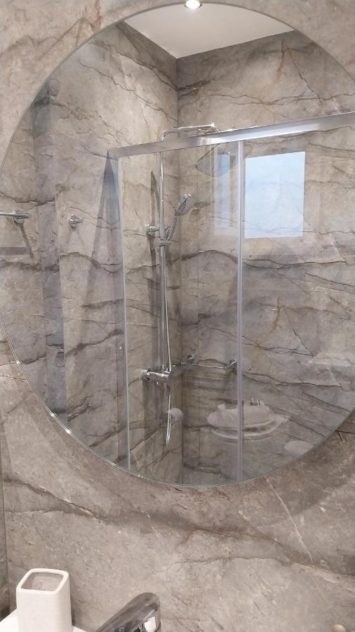 Uni Island - City Heart Suites Heraklion Zewnętrze zdjęcie