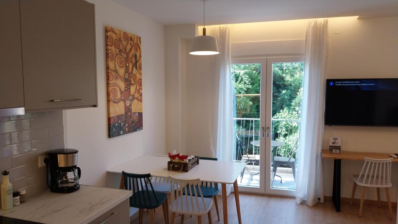 Uni Island - City Heart Suites Heraklion Zewnętrze zdjęcie