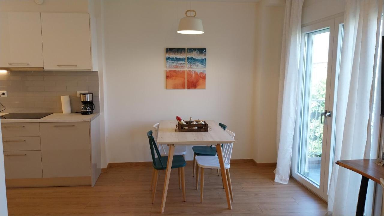 Uni Island - City Heart Suites Heraklion Zewnętrze zdjęcie