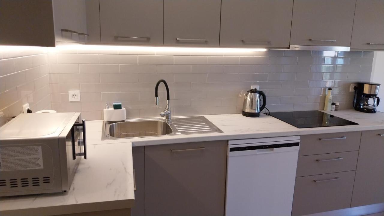 Uni Island - City Heart Suites Heraklion Zewnętrze zdjęcie