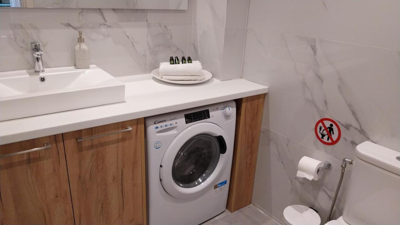 Uni Island - City Heart Suites Heraklion Zewnętrze zdjęcie