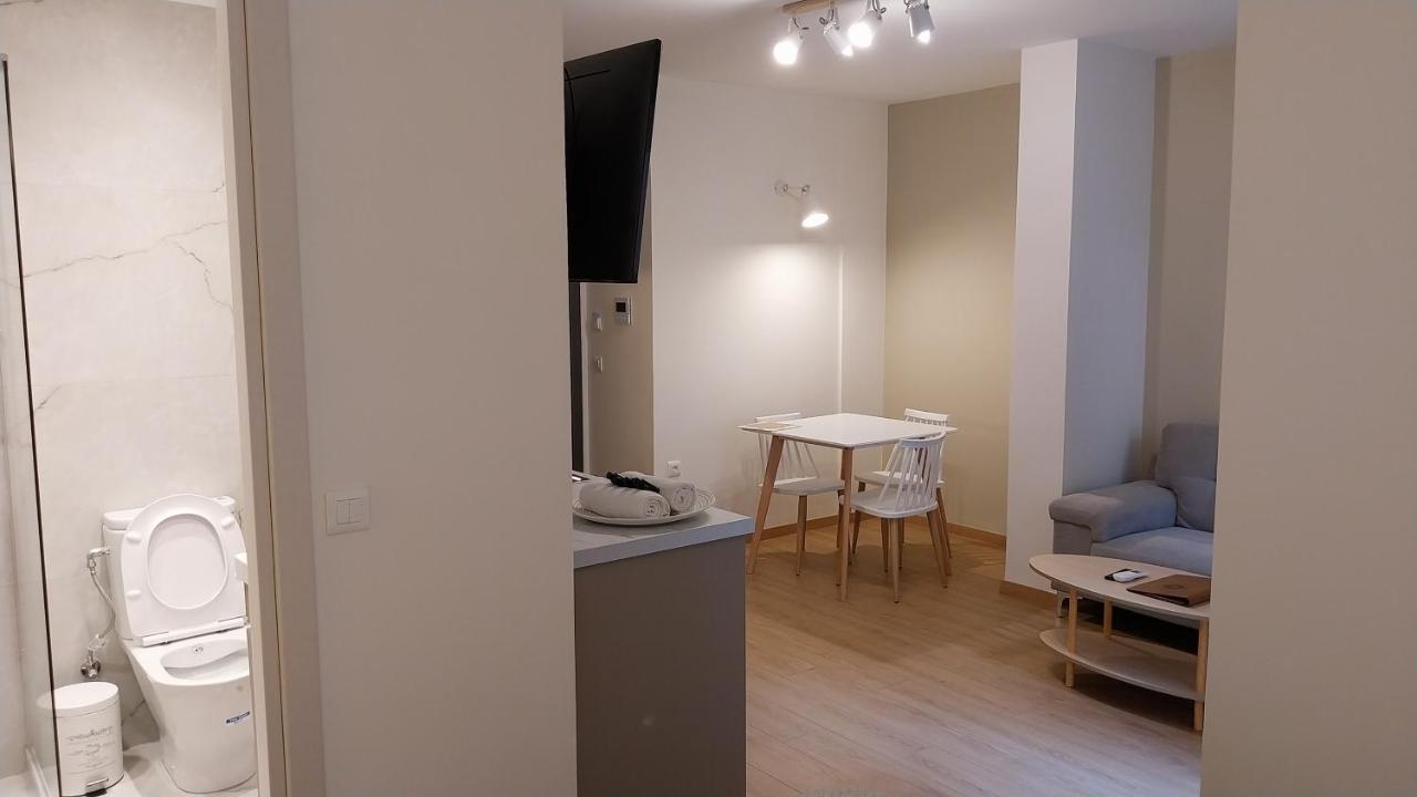 Uni Island - City Heart Suites Heraklion Zewnętrze zdjęcie