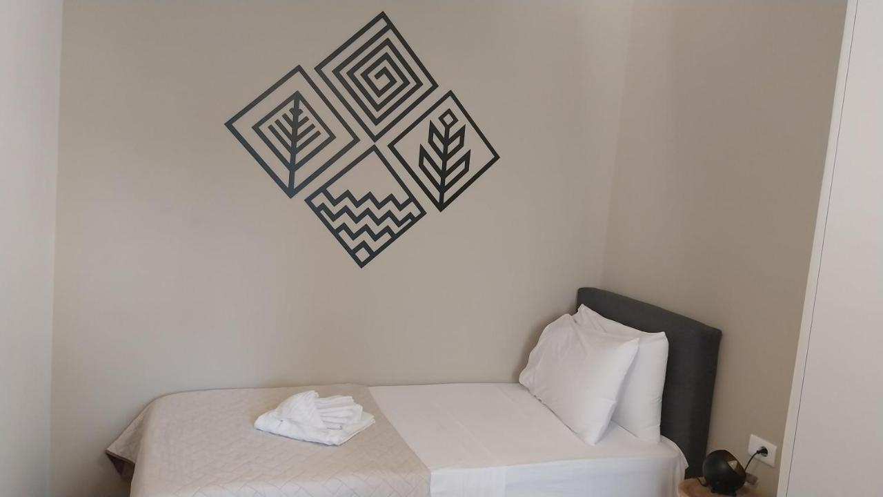 Uni Island - City Heart Suites Heraklion Zewnętrze zdjęcie