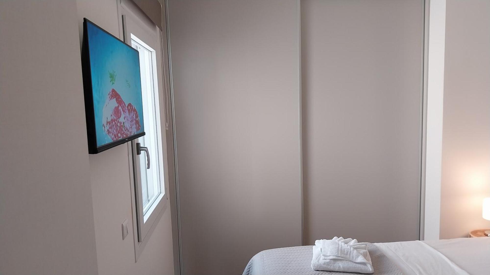 Uni Island - City Heart Suites Heraklion Zewnętrze zdjęcie