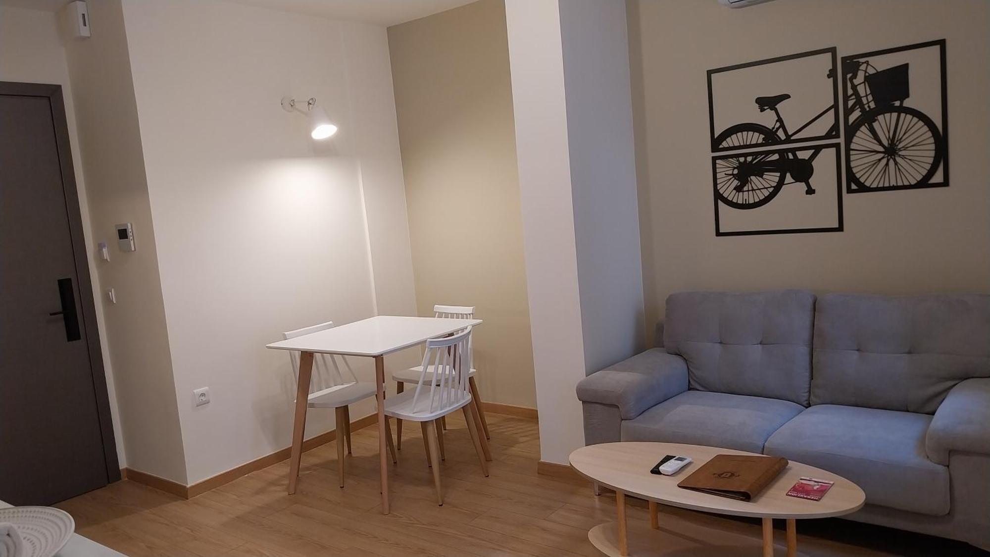 Uni Island - City Heart Suites Heraklion Zewnętrze zdjęcie