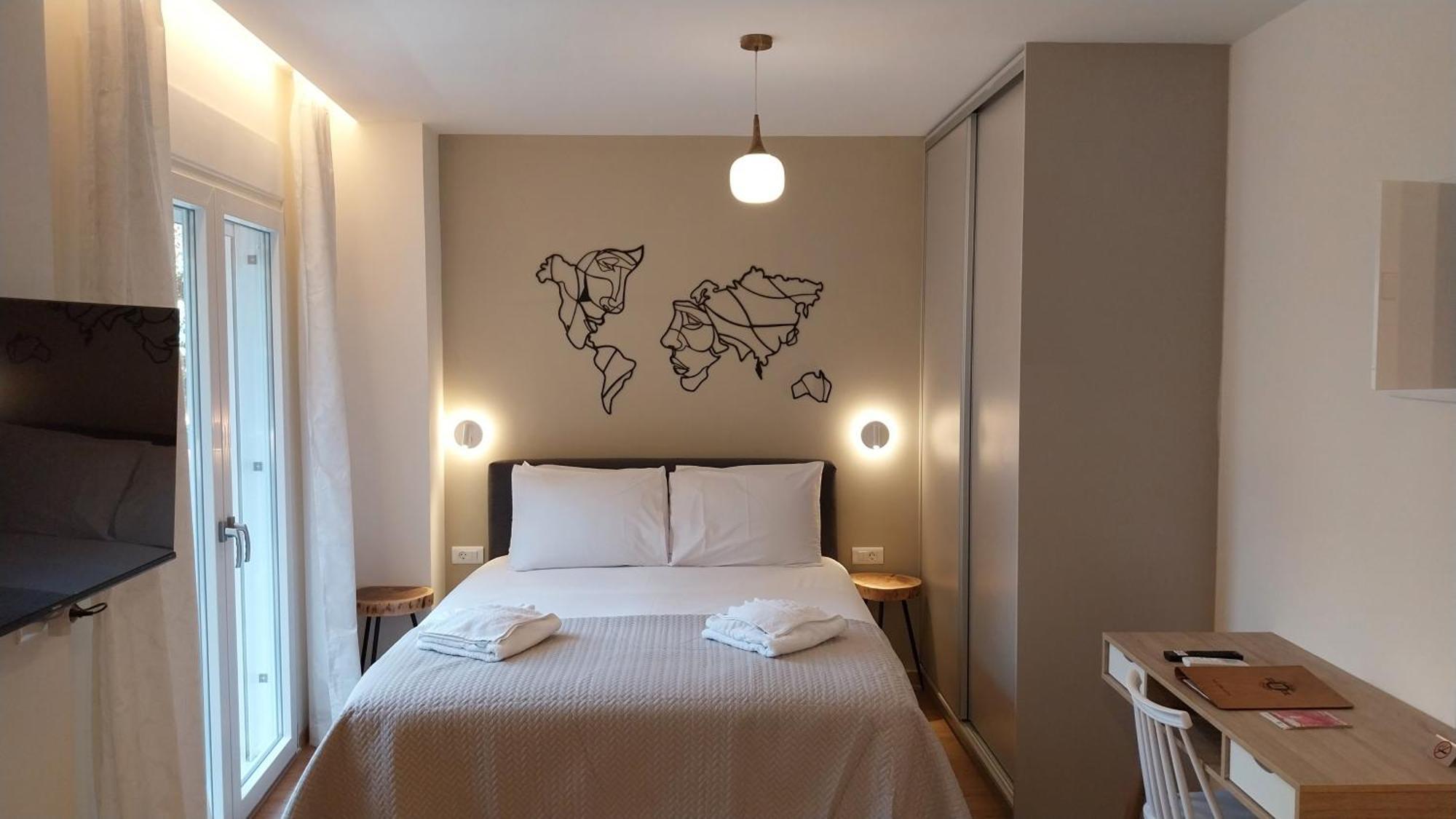 Uni Island - City Heart Suites Heraklion Zewnętrze zdjęcie
